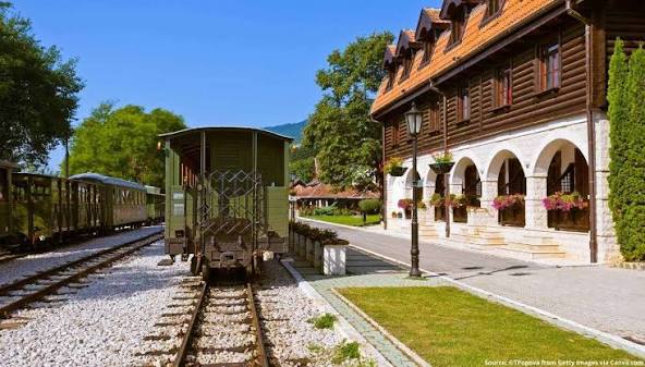 Šarganska Osmica